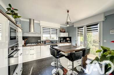 Maison 8 pièces 242000 €