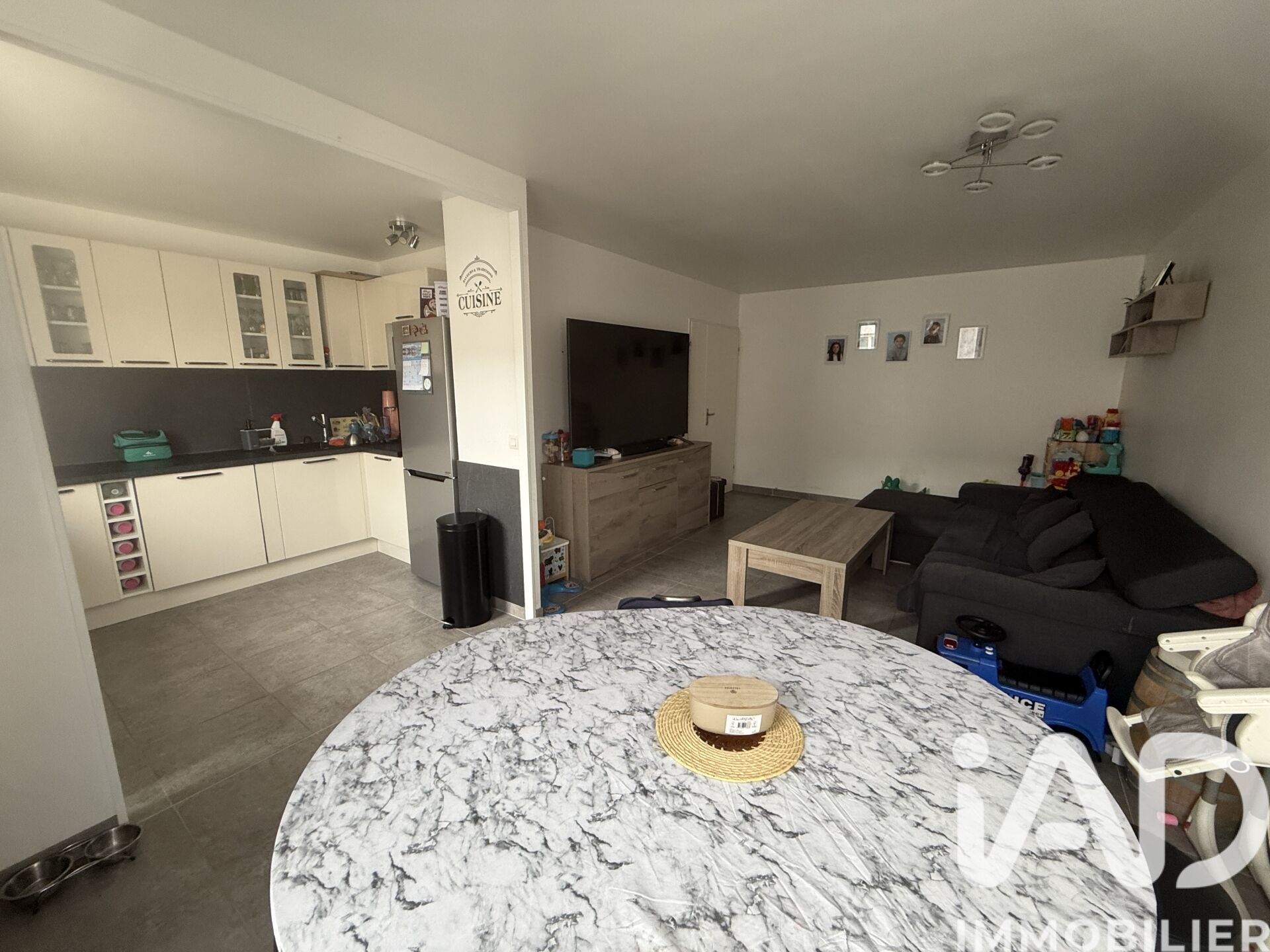 Vente Appartement 4 pièces - Photo 2