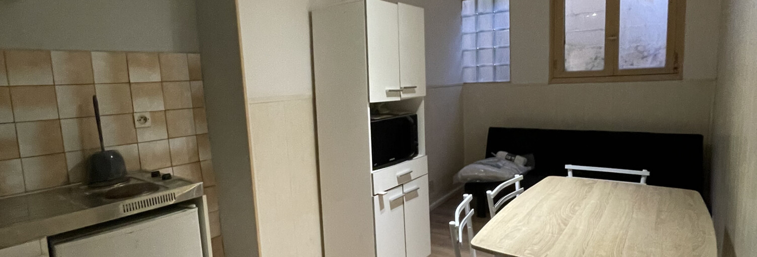Appartement 1 Pièce 16 m² à louer à Poitiers (86000)