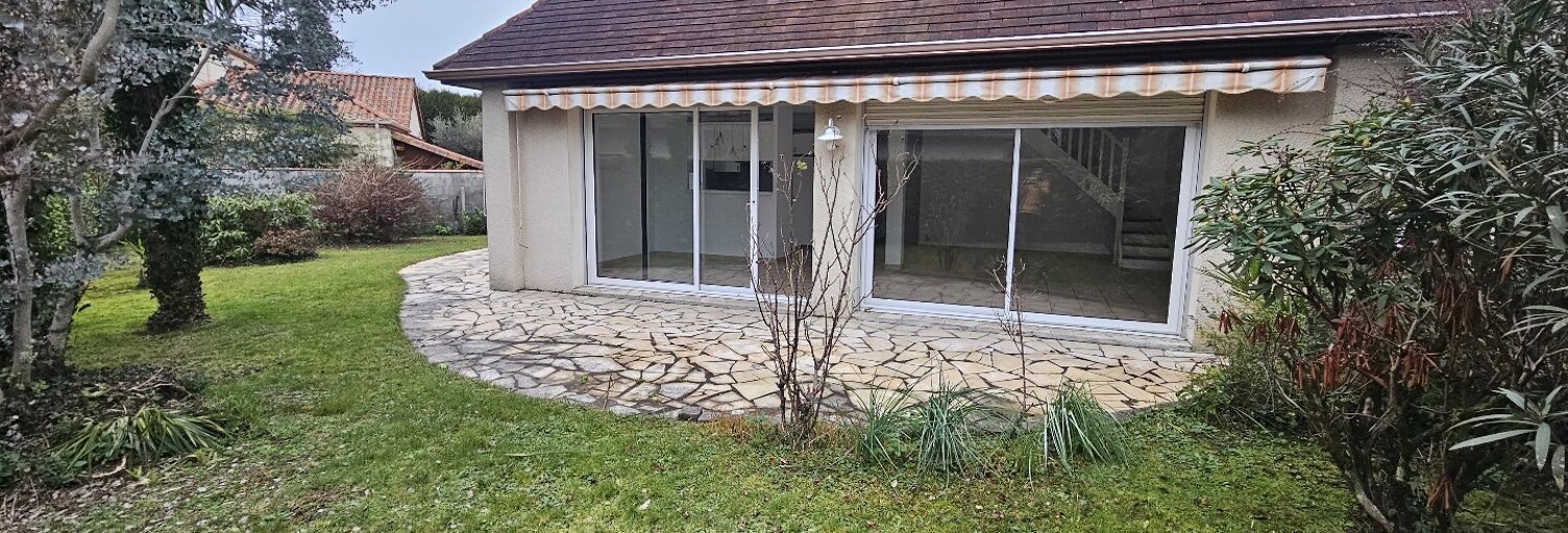 Maison 5 Pièces 97 m² à vendre à Lons (64140)