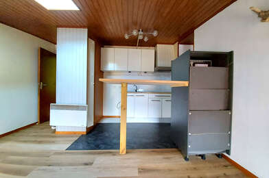 Appartement 3 pièces 368 €