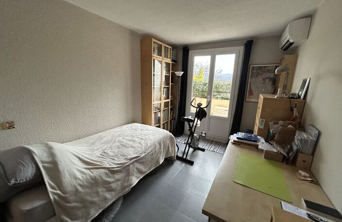 13013 !! T4 !! SECTEUR HAUTS BOIS !! AVEC JARDIN + TERRASSES + — photo 5