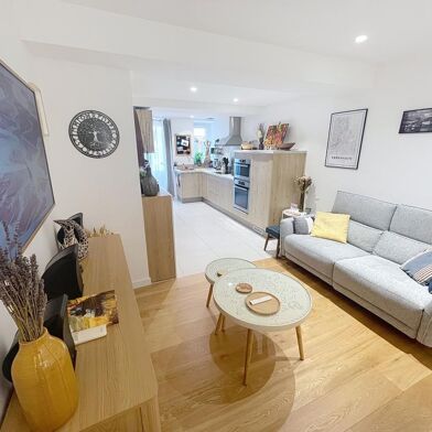 Maison 4 pièces 399000 €