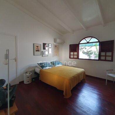 Maison 6 pièces 599900 €