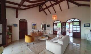 Maison 6 Pièces 163 m² à vendre à Sainte-Luce (97228)