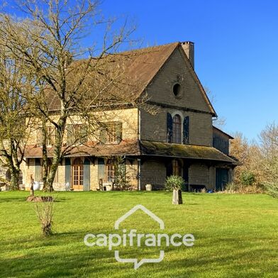 Maison 8 pièces 550000 €