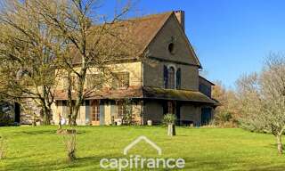 Maison 8 Pièces 318 m² à vendre à Cuiseaux (71480)