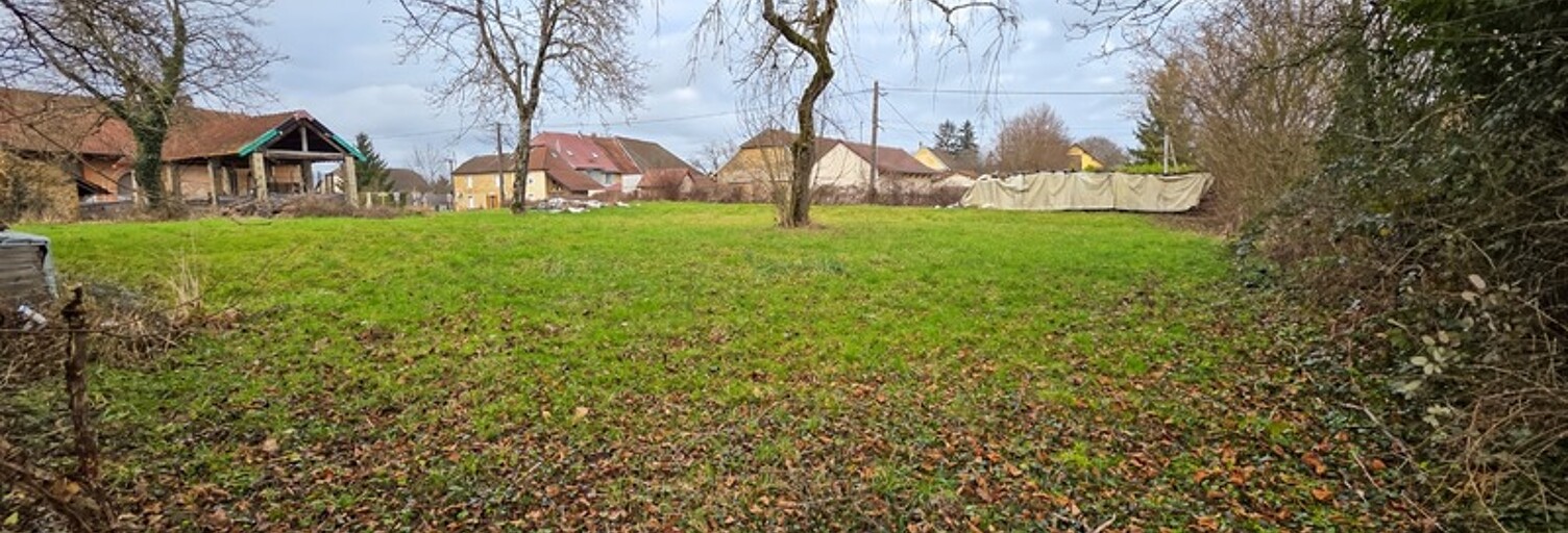 Terrain  1200 m² à vendre à Vers-sous-Sellières (39230)