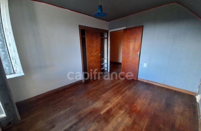 Maison à vendre 5 pièces PLOGONNEC (29180) sur sous-sol total - Surface habitable 120,94 m2- 3 chambres - Parcelle de 709m2 — photo 4