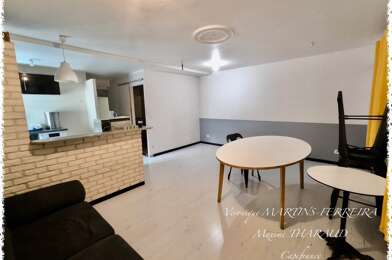 Immeuble  72900 €