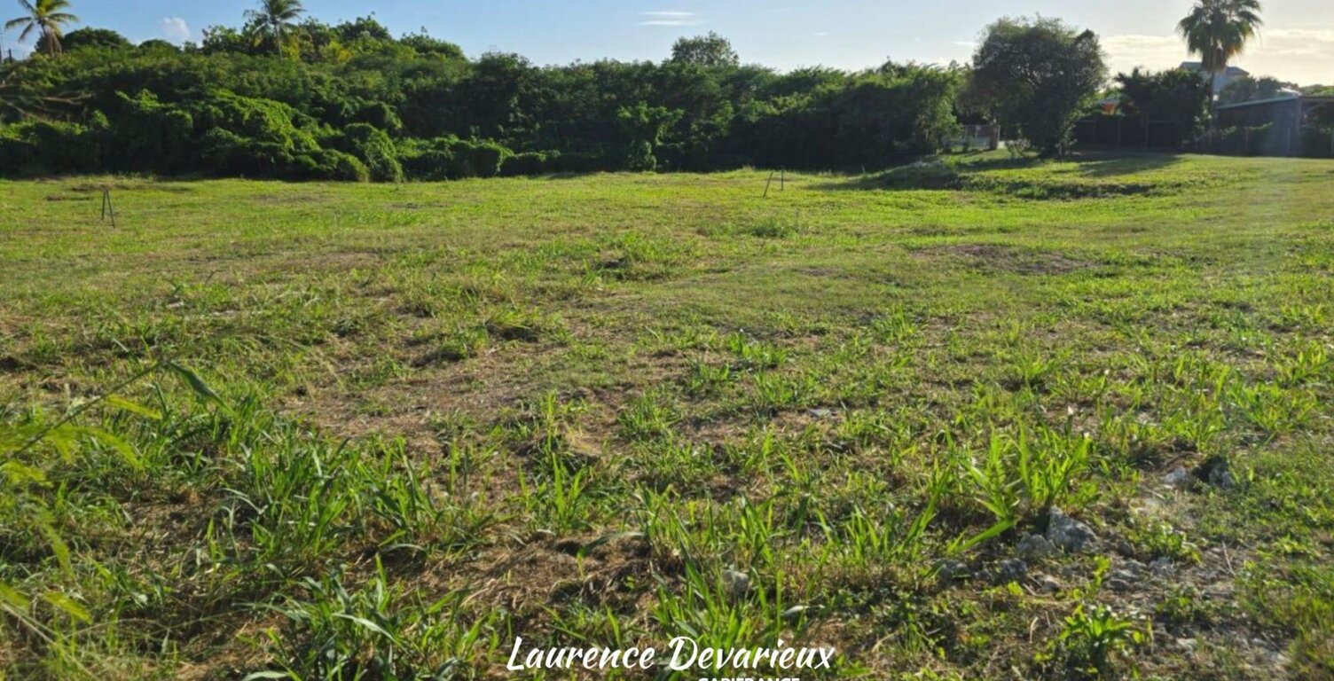 Terrain à vendre de 631,00 m² SAINT FRANCOIS (971) — photo 1