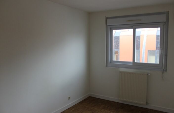 Appartement 65m² à vendre 3 pièces CHOLET (49) — photo 4
