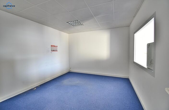 Local/bureau à vendre BLOIS (41) — photo 4