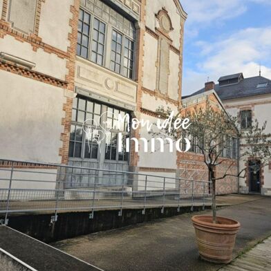 Appartement 4 pièces 296400 €