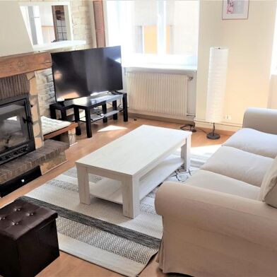 Appartement 5 pièces 970 €