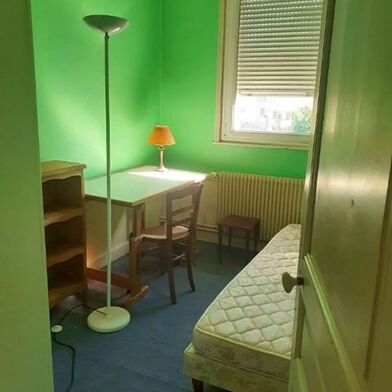 Appartement 1 pièces 300 €