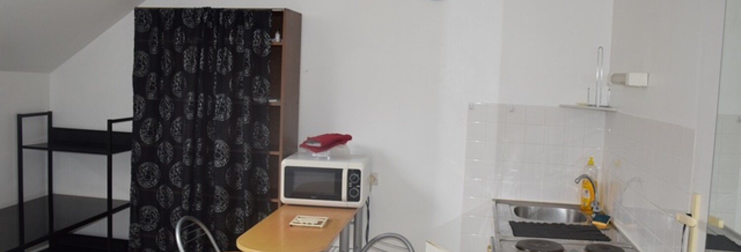 Appartement 1 Pièce 18 m² à louer à Bourges (18000)