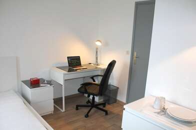 Appartement 1 pièces 420 €