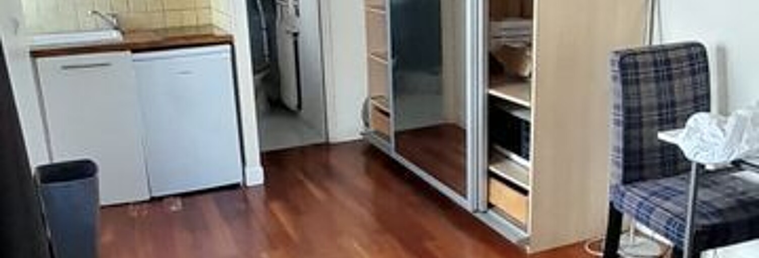 Appartement 1 Pièce 17 m² à louer à Paris 15 (75015)