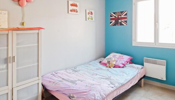 Villa / Maison 5 pièces  à vendre Régusse 83630