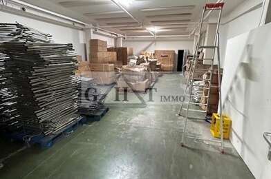 Local industriel  8500 €