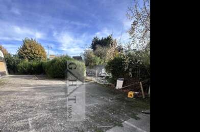 Commerce  1250000 €