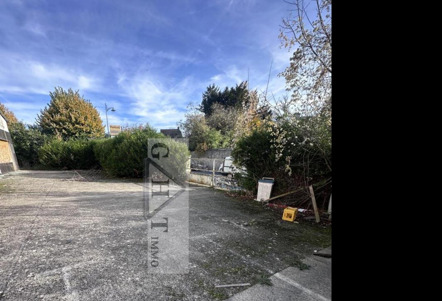 TERRAIN 3000 m² A VENDRE BRIE COMTE ROBERT — photo 1
