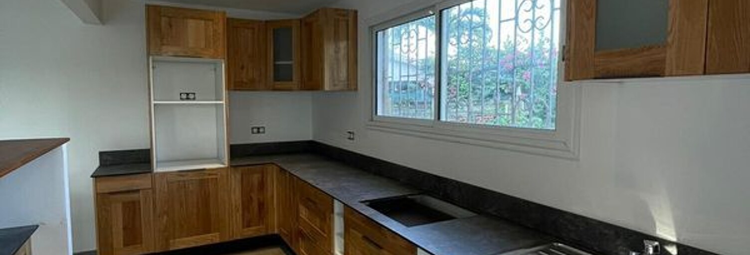 Appartement 4 Pièces 107 m² à louer à Fort-de-France (97200)