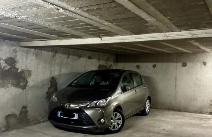 Emplacement de parking - Rue Jean Emile Laboureur à Nantes - Opportunité rare pour investisseur dans un quartier prisé — photo 2