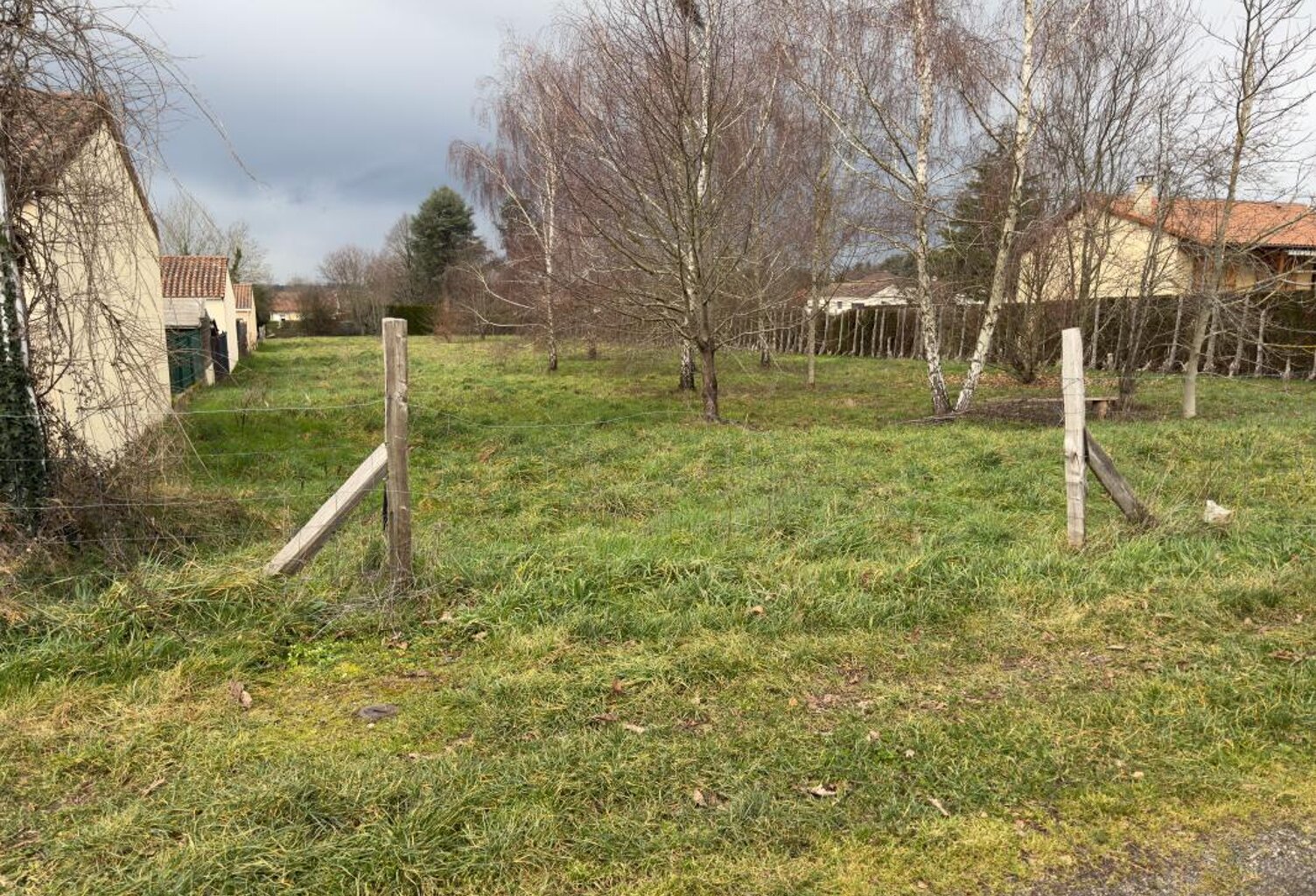 Terrain À Vendre — photo 1
