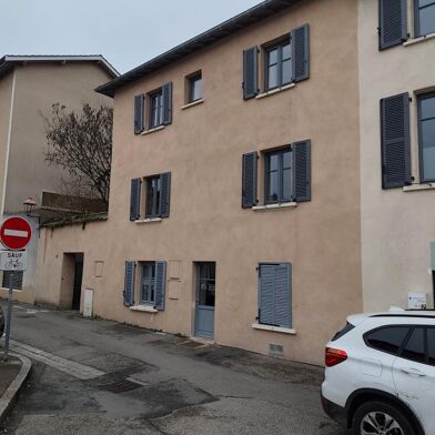 Appartement 3 pièces 235000 €