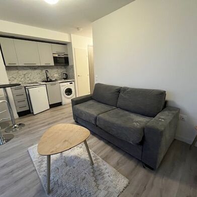 Appartement 2 pièces 585 €