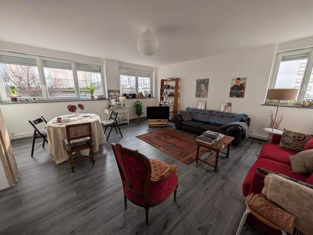 Appartement À Vendre rue piétonne hyper centre — photo du bien