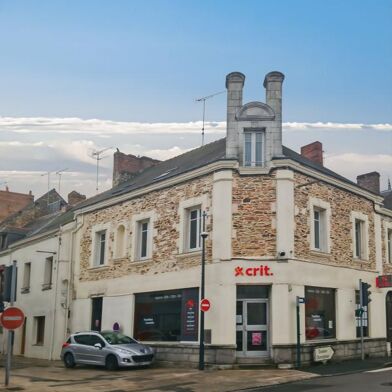 Immeuble  617175 €