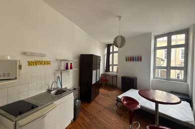 Appartement 1 pièces 360 €