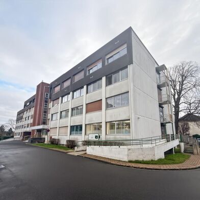 Commerce  123000 €