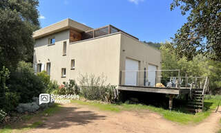 Maison 5 Pièces 136 m² à vendre à Zonza (20144)