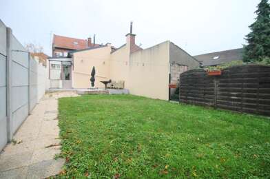 Immeuble  208000 €