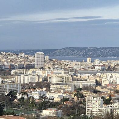 Appartement 4 pièces 296000 €