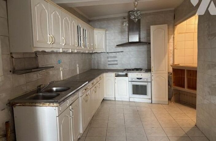 Vente maison 9 pièces 160 m² Orgon (13660) — photo 4