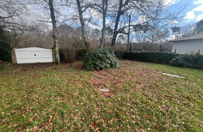 CASTELNAU-DE-MEDOC - Terrain constructible de 330 m2 non via — photo 3