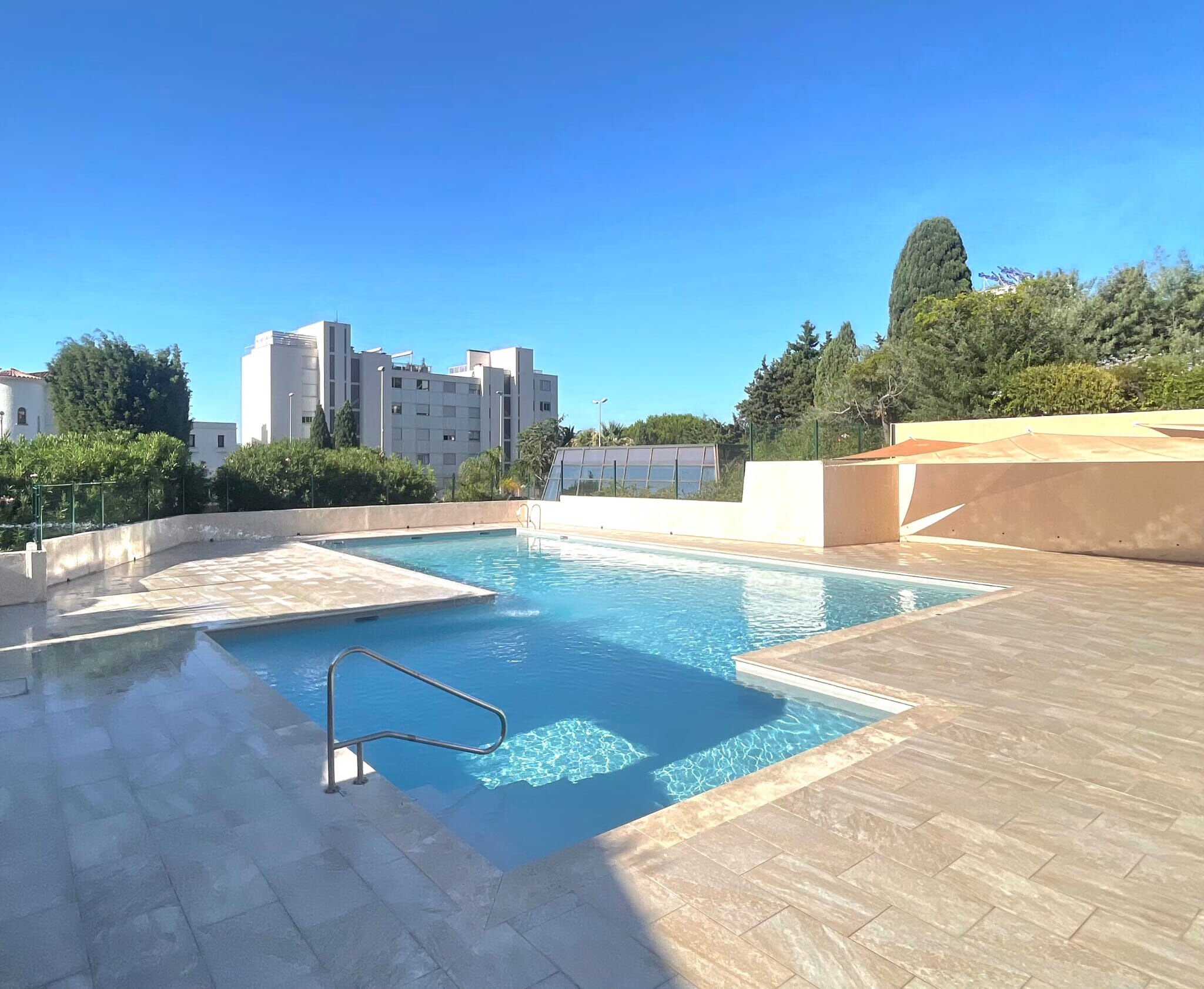 Appartement  T3 à vendre Lavandou (Le) 83980