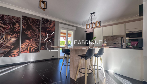 Villa / Maison 9 pièces  à vendre Montardon 64121