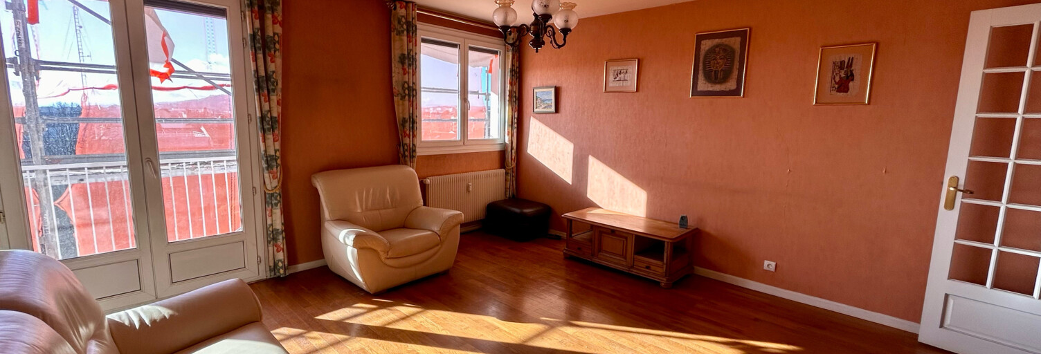 Appartement 5 Pièces 98 m² à vendre à Villefranche-sur-Saône (69400)