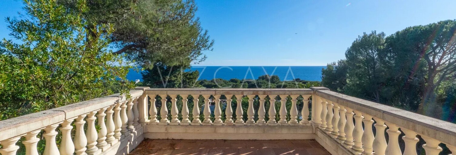 Maison 6 Pièces 326 m² à vendre à Saint-Jean-Cap-Ferrat (06230)