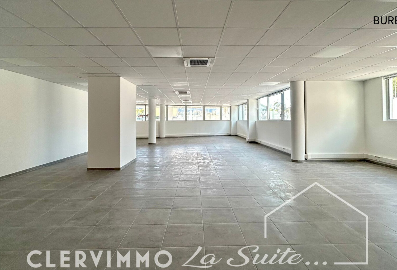 BUREAUX ST MENET 13011 MARSEILLE - 177.60 M2 — photo 1