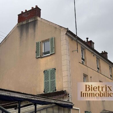 Appartement 4 pièces 1299 €