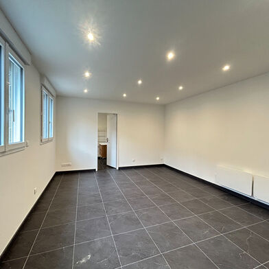 Appartement 1 pièces 530 €