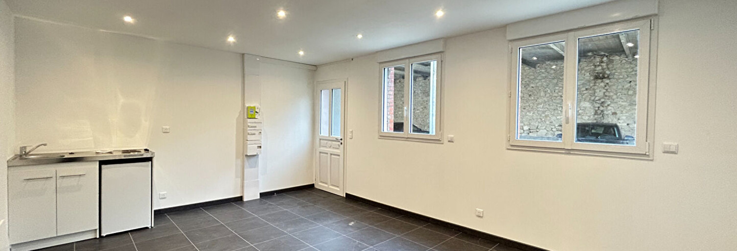 Appartement 1 Pièce 27 m² à louer à Reims (51100)