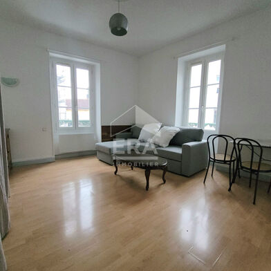 Appartement 1 pièces 440 €